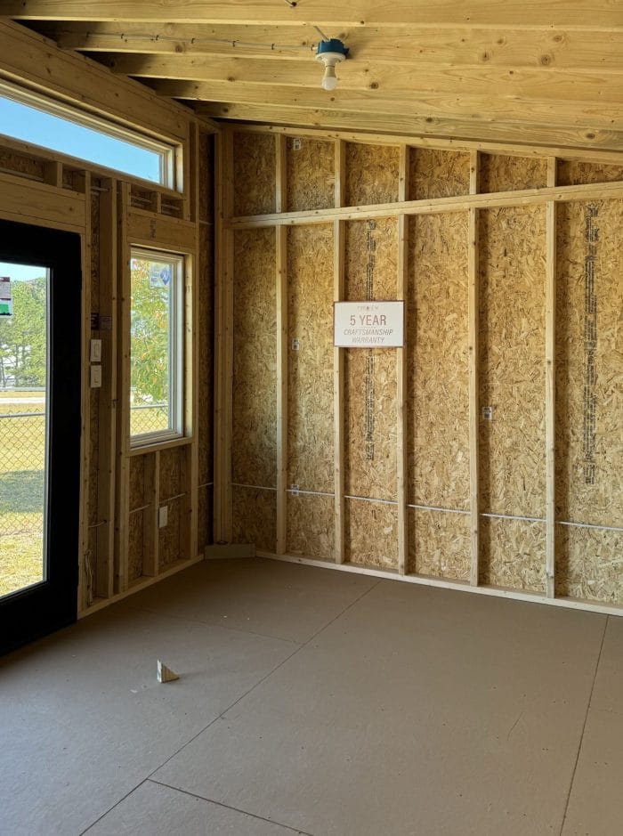 10x16 Studio (51184) - Image 3